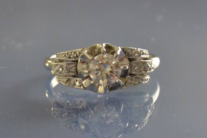 Bague Art déco diamants sertis sur platine