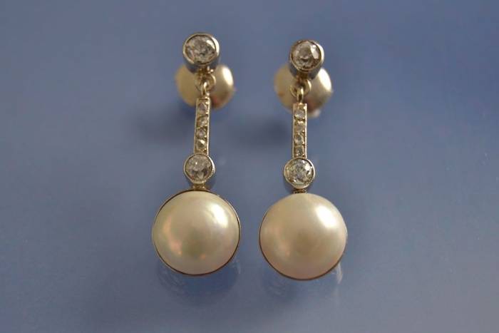 Boucles d'oreilles art déco perles et diamants