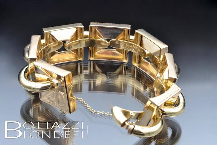 Bracelet ancien en or jaune 18k